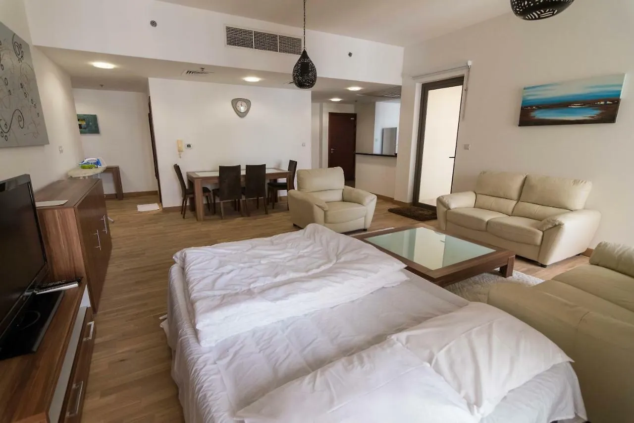 Holiday Homes Dubai 0*,