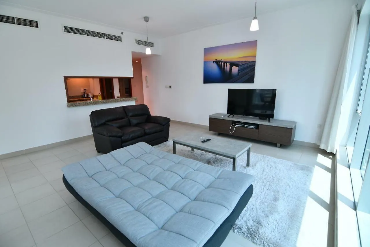 Holiday Homes Dubai 0*,